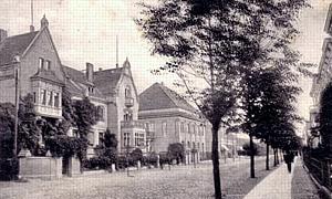 Arnswalde -- Bahnhofstra&szlig;e um 1908