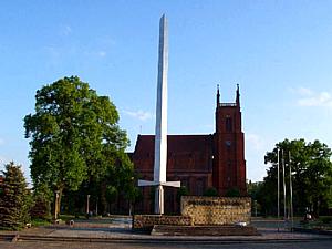Dobiegniew -- Mahnmal am Pl. Starca