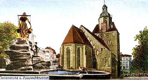 Landsberg/Warthe -- Marienkirche mit Brunnen