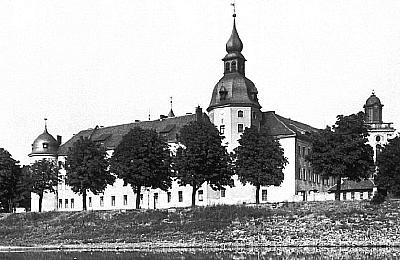 K&uuml;strin -- Das Schlo&szlig;