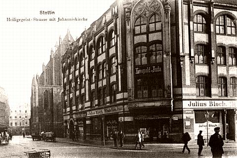 Stettin/Pm -- Heiligegeist-Stra&szlig;e mit Johannis-Kirche