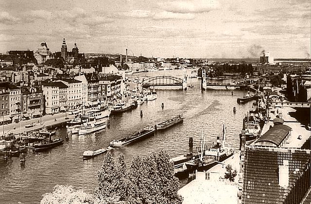 Stettin/Pm -- Oder mit letzter Oder-Br&uuml;cke