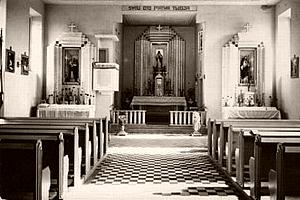 Mehrenthin -- Dorfkirche innen