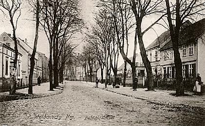 Woldenberg -- Bahnhofstra&szlig;e ab Friedeberger Stra&szlig;e