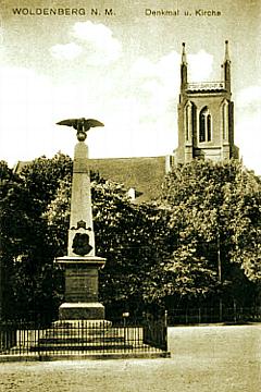 Woldenberg -- Denkmal + Kirche