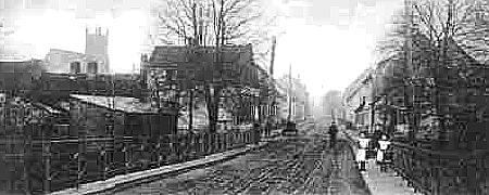 Woldenberg -- Flie&szlig;br&uuml;cke am Niedertor