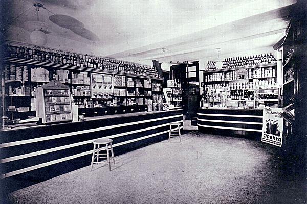 Woldenberg/Nm -- Im Ka&szlig;ner-Kolonialwarenladen