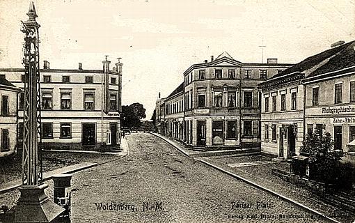 Woldenberg/Neumark -- Pariser Platz um 1910