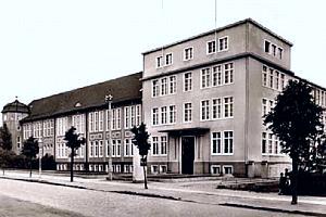 Naugard/Pm -- Schule